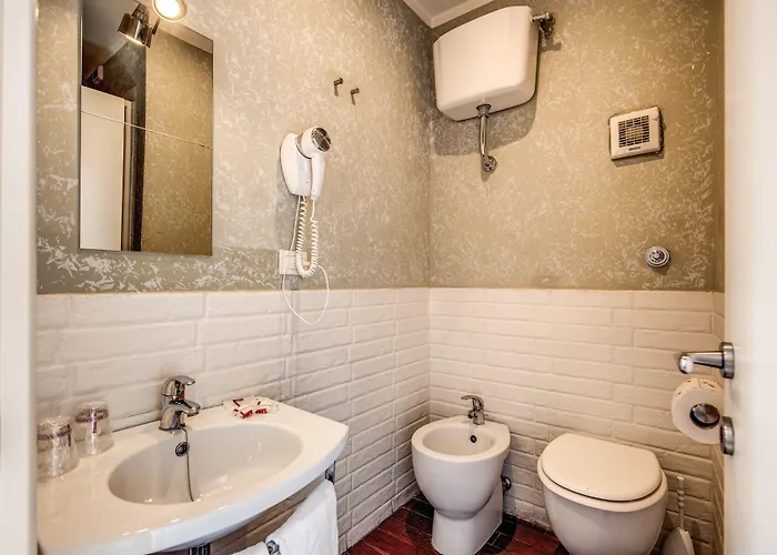 Milazzo23 Konukevi 4*