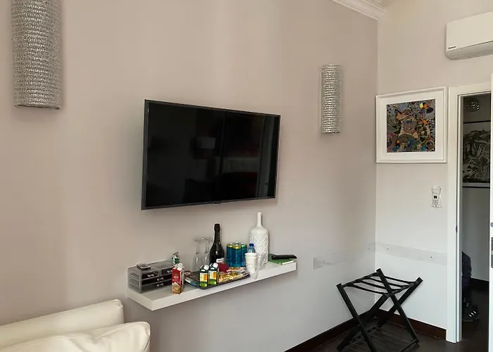 Milazzo23 Konukevi 4*