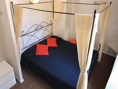 Konukevi Milazzo23 4*